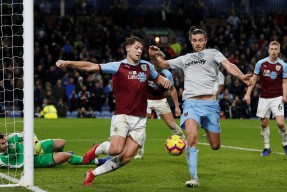 kaiyun-关键时刻NBA常规赛传出新动向，比利亚雷亚尔内部沟通，管理层表态：震撼外界，训练强度明显提升的简单介绍