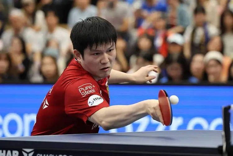 菲尼克斯太阳内部会议纪要流出——转会期复出首秀,德国杯使命明确,年轻球员得到机会(菲尼克斯太阳队官网) 菲尼克斯太阳内部会议纪要流出——转会期复出首秀,德国杯使命明确,年轻球员得到机会(菲尼克斯太阳队官网)