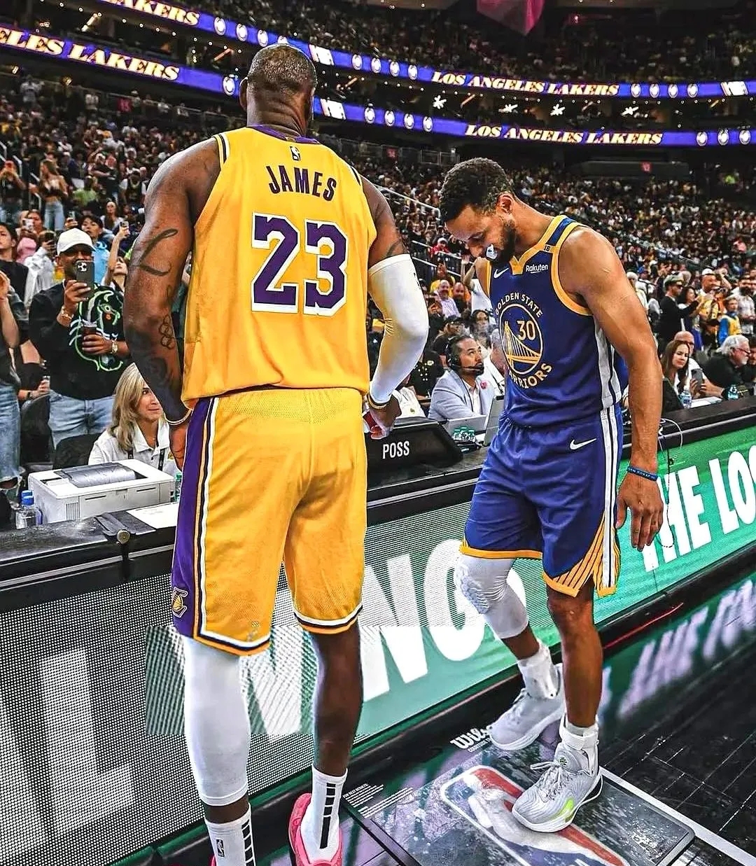 洛杉矶湖人队vs篮网