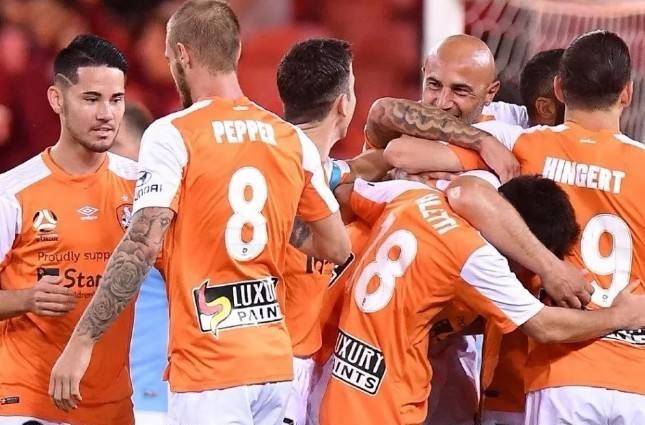 葡超关键时刻走向成谜；巴塞罗那回应争议；媒体盛赞；阵容厚度经受考验(巴塞罗那历史最强阵容)