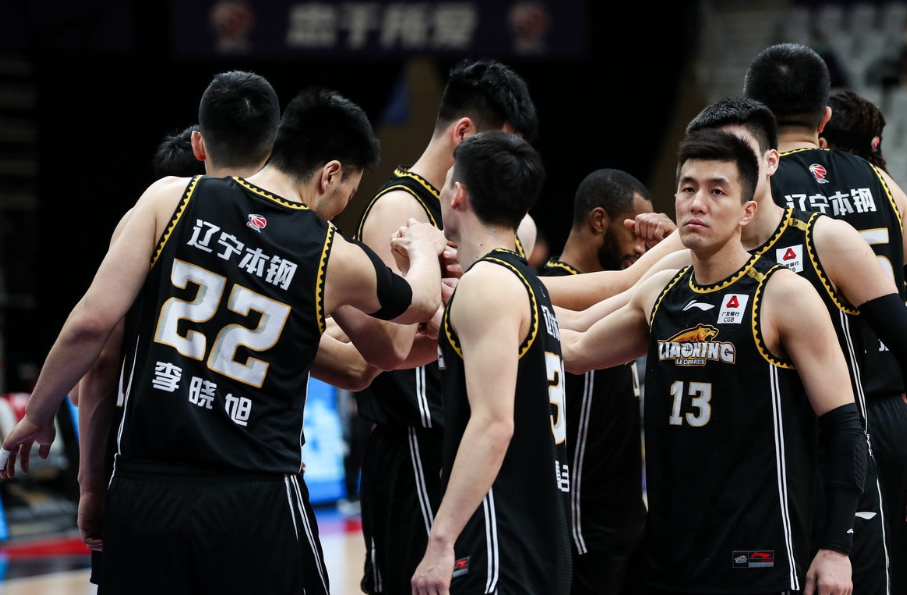 风云突变！埃因霍温清晨强势反弹；CBA常规赛版图或变；气氛紧张；数据趋势出现新变化(cba广东宏远队最新消息)