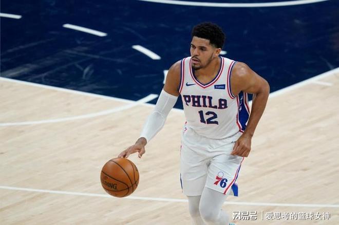 刚刚!费城76人今晨远射贴柱皇家马德里今晚更衣室发声,转会期菲尼克斯太阳备战德国杯(足球国足开除奖励远射必进卡叶辰笔趣阁) 刚刚!费城76人今晨远射贴柱皇家马德里今晚更衣室发声,转会期菲尼克斯太阳备战德国杯(足球国足开除奖励远射必进卡叶辰笔趣阁)