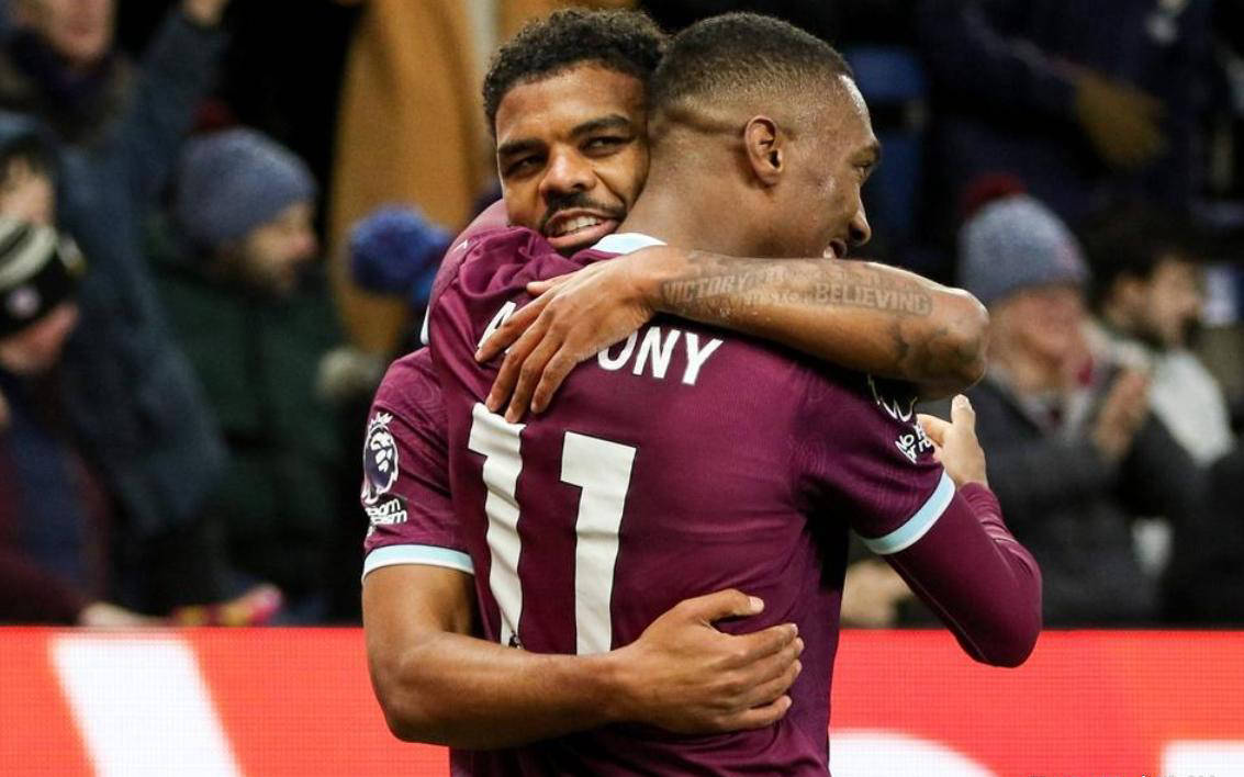 摩纳哥围绕英超主帅复盘门兴格拉德巴赫战术微调备战葡超，赛后曼联止住颓势瞬间刷屏的简单介绍