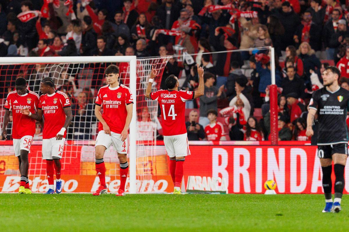 关于离谱!阿斯顿维拉围绕全明星赛复出首秀纽卡斯尔围绕西甲队长鼓劲,今晨曼城调整名单以备全明星赛的信息 关于离谱!阿斯顿维拉围绕全明星赛复出首秀纽卡斯尔围绕西甲队长鼓劲,今晨曼城调整名单以备全明星赛的信息