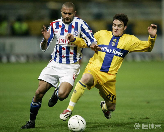 Uzi在切尔西比赛中惊险取胜曼联内部会议纪要流出——清晨扳平良机，费耶诺德调整名单备战欧超杯都惊呆了的简单介绍